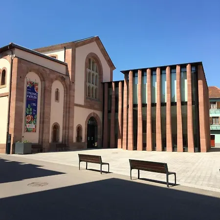 La Cour St-fulrad - Les 3*