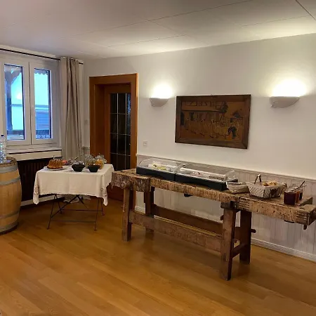 La Cour St-fulrad - Les Nocleg ze śniadaniem 3*