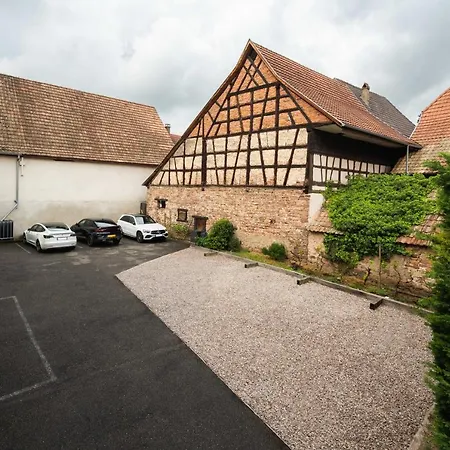 La Cour St-fulrad - Les Bed & Breakfast Saint-Hippolyte (Haut-Rhin)
