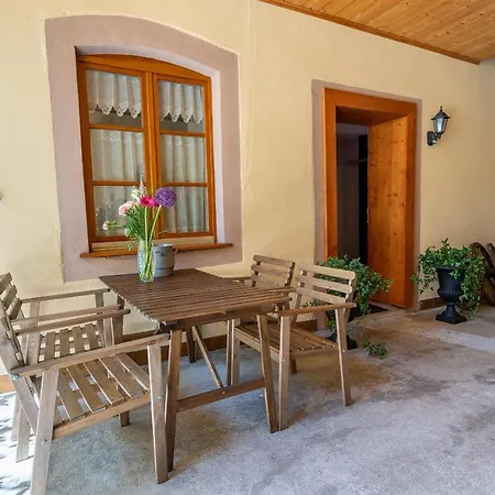 La Cour St-fulrad - Les 3* Saint-Hippolyte (Haut-Rhin)